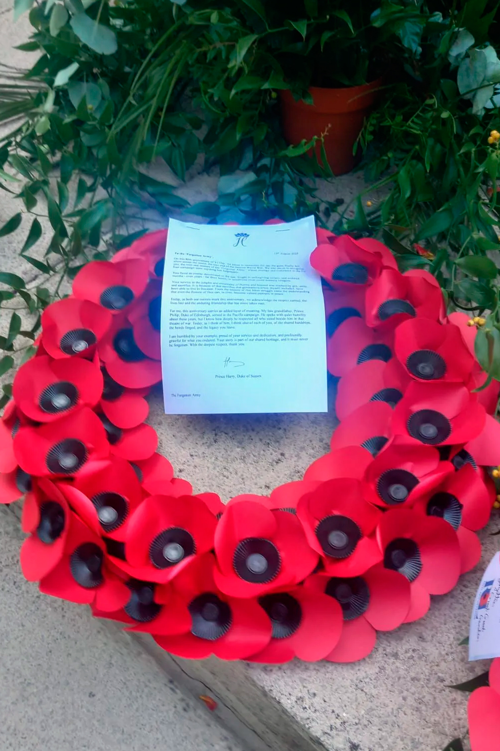 Harry’s secret letter and poppy wreath for Philip