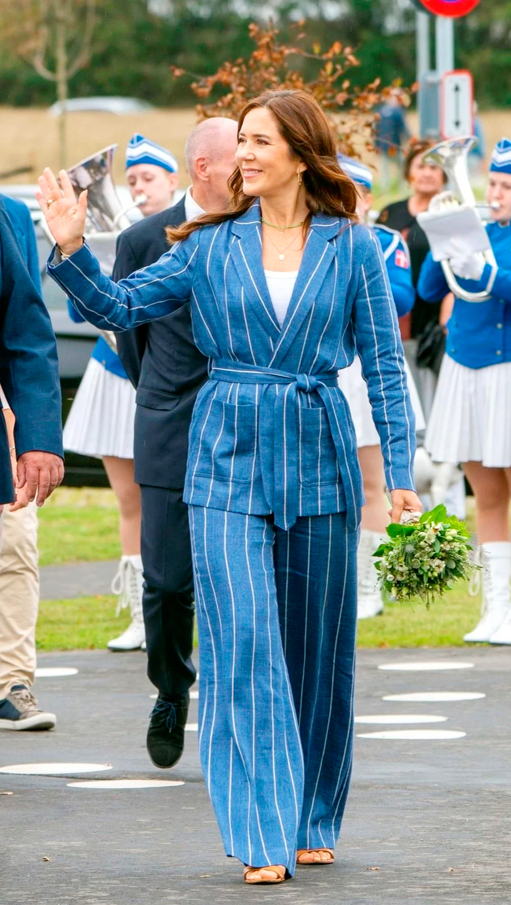 Queen Mary's style at the opening of the Headspace Center in Tårnby. 