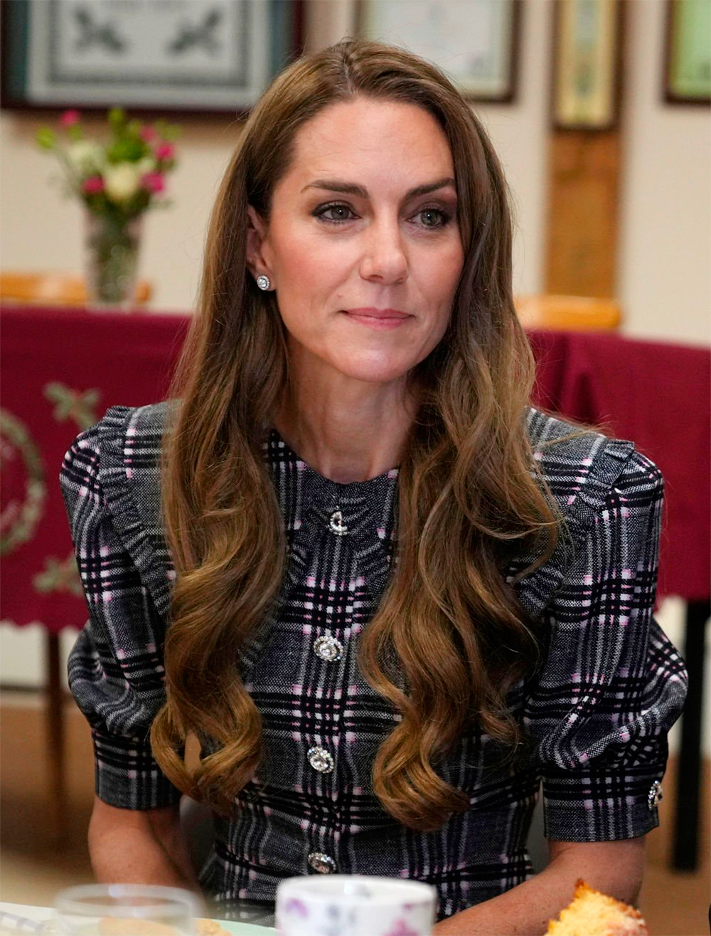  Princess Kate has stepped out again with rich brunette waves