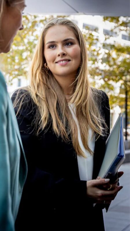 Work Outfits Ideas For Women: Princess Amalia’s Modern Power Suit » Pin Posts