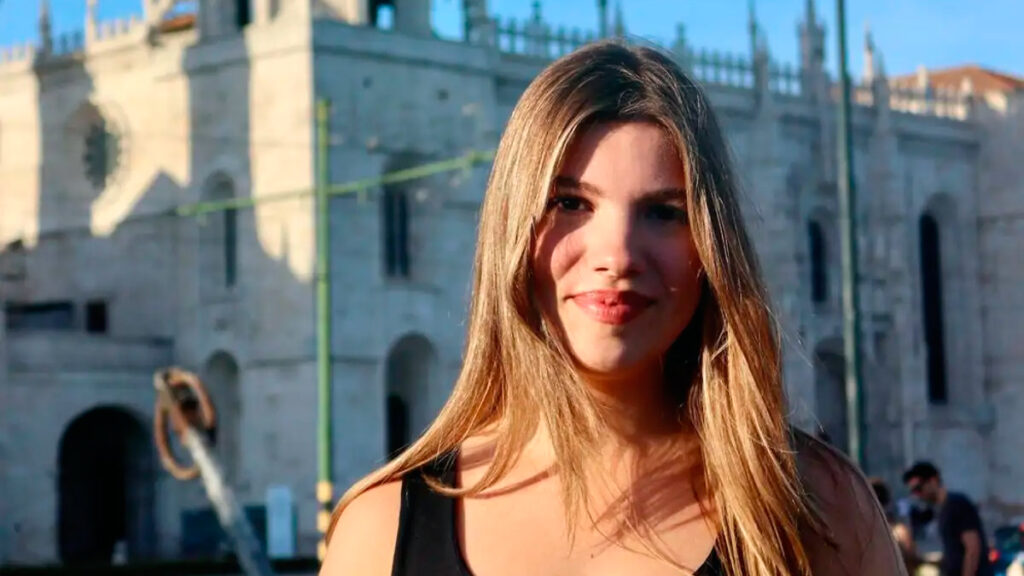 Late and Improvised Release of Photos of Princess Sofia in Lisbon Debate Arises Photos of Infanta Sofia in Lisbon » Sofía of Borbón