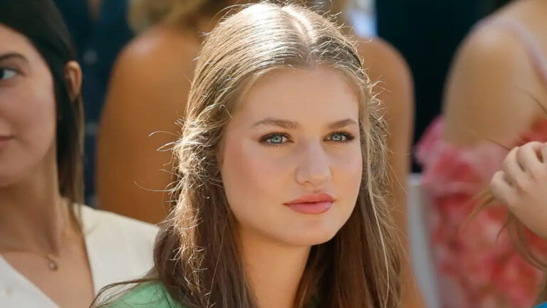 Princess Leonor Prepares to Debut the Ancient Princess of Viana Title in Navarra Leonor to debut her Princess of Viana title in Navarra