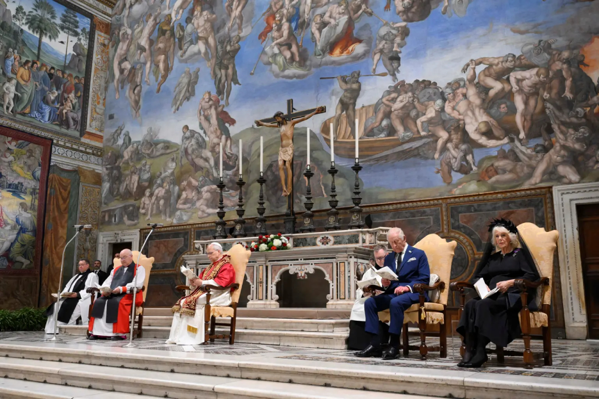 King Charles and Pope Leo prayed together in the Sistine Chapel