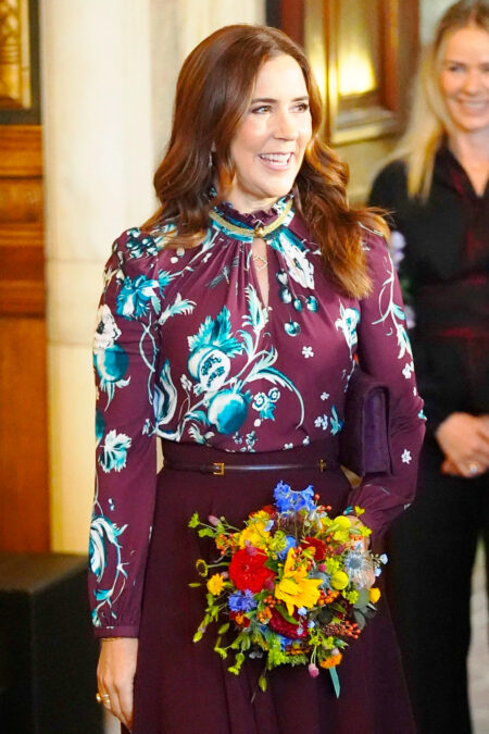 Queen Mary's Style at 2025 Christmas Stamp Event
