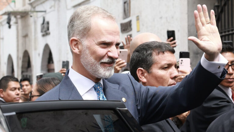 King Felipe Inaugurates the 10th International Congress of the Spanish Language in Arequipa King Felipe Visits Peru