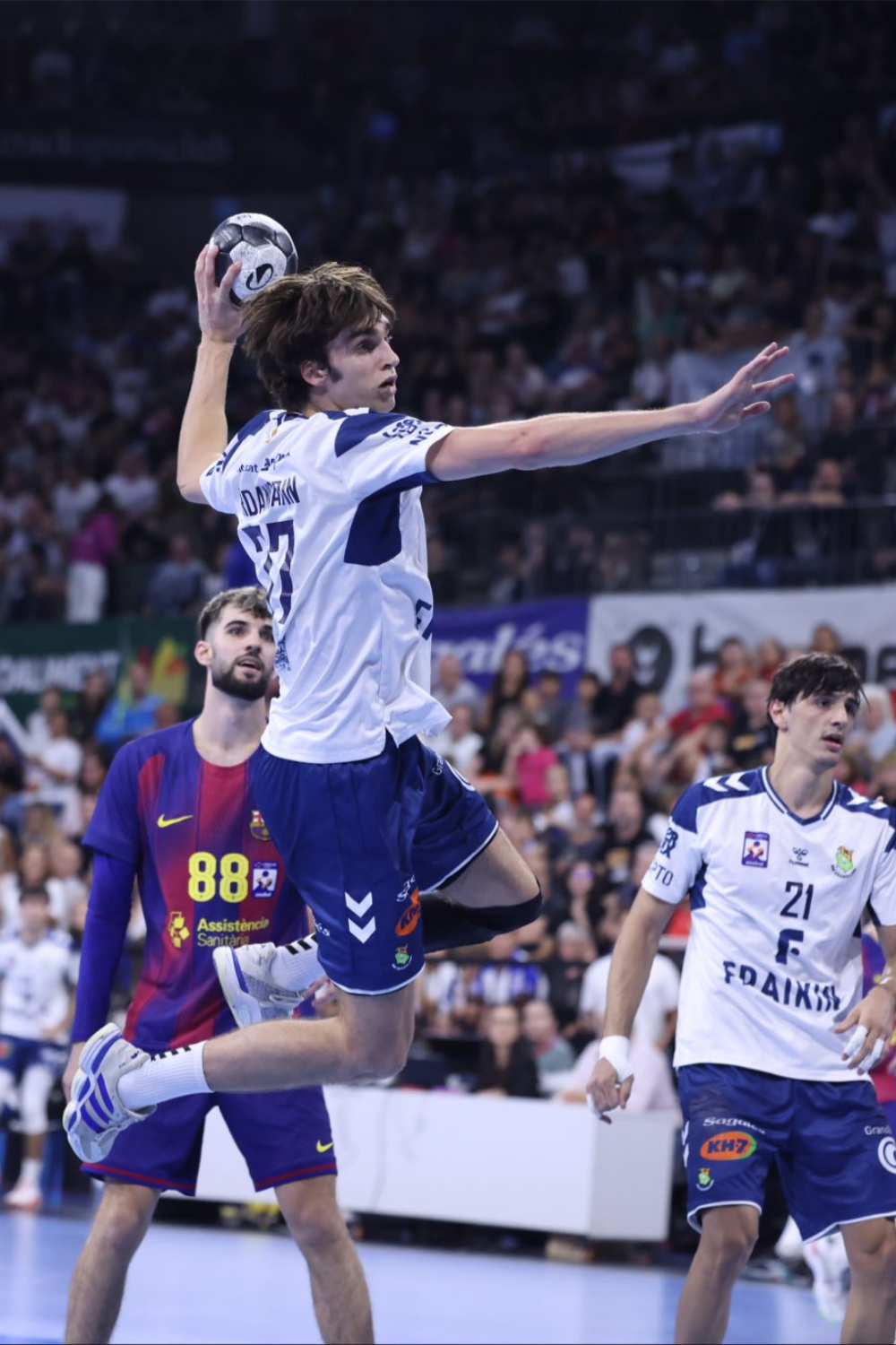 ablo Urdangarin joins Spain’s handball team