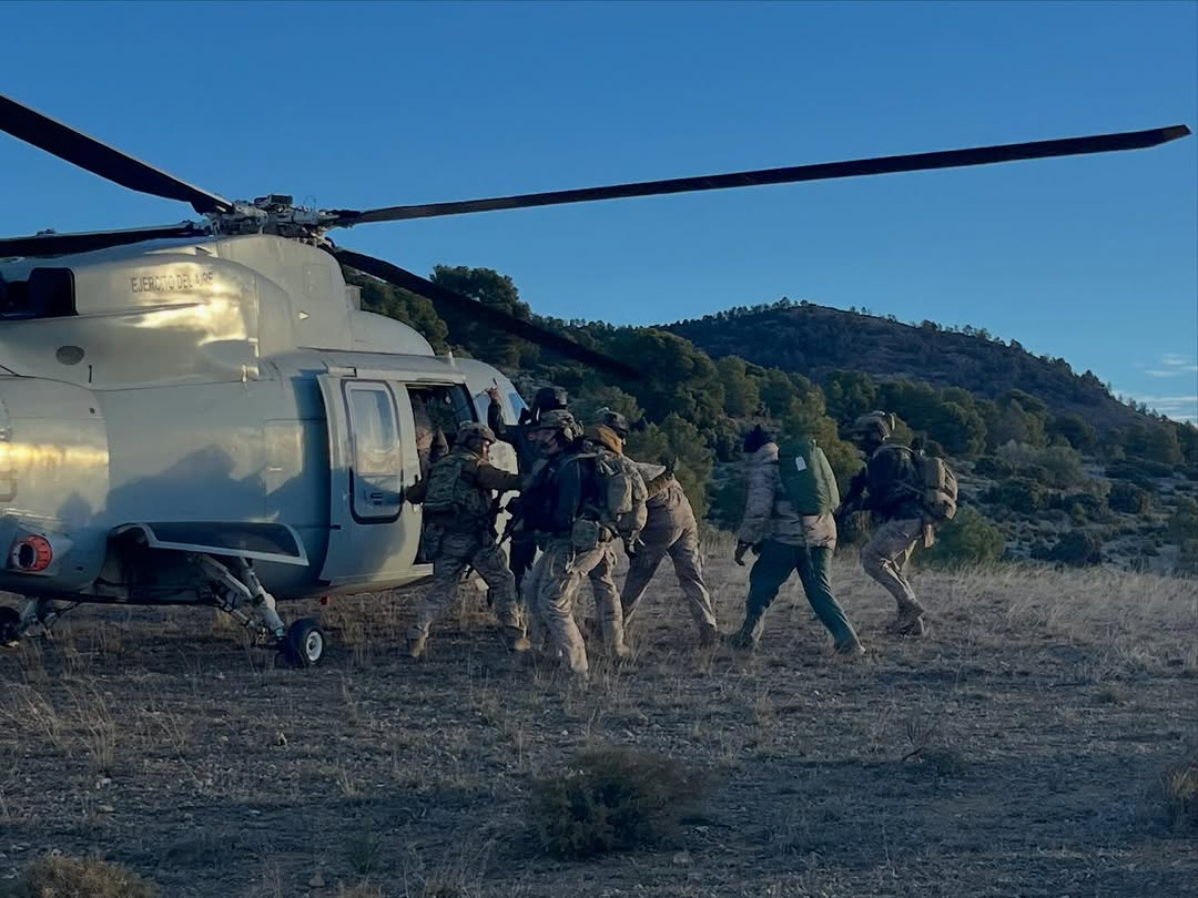 The Air Force reveals Princess Leonor’s training images. (@ejercitodelaire)