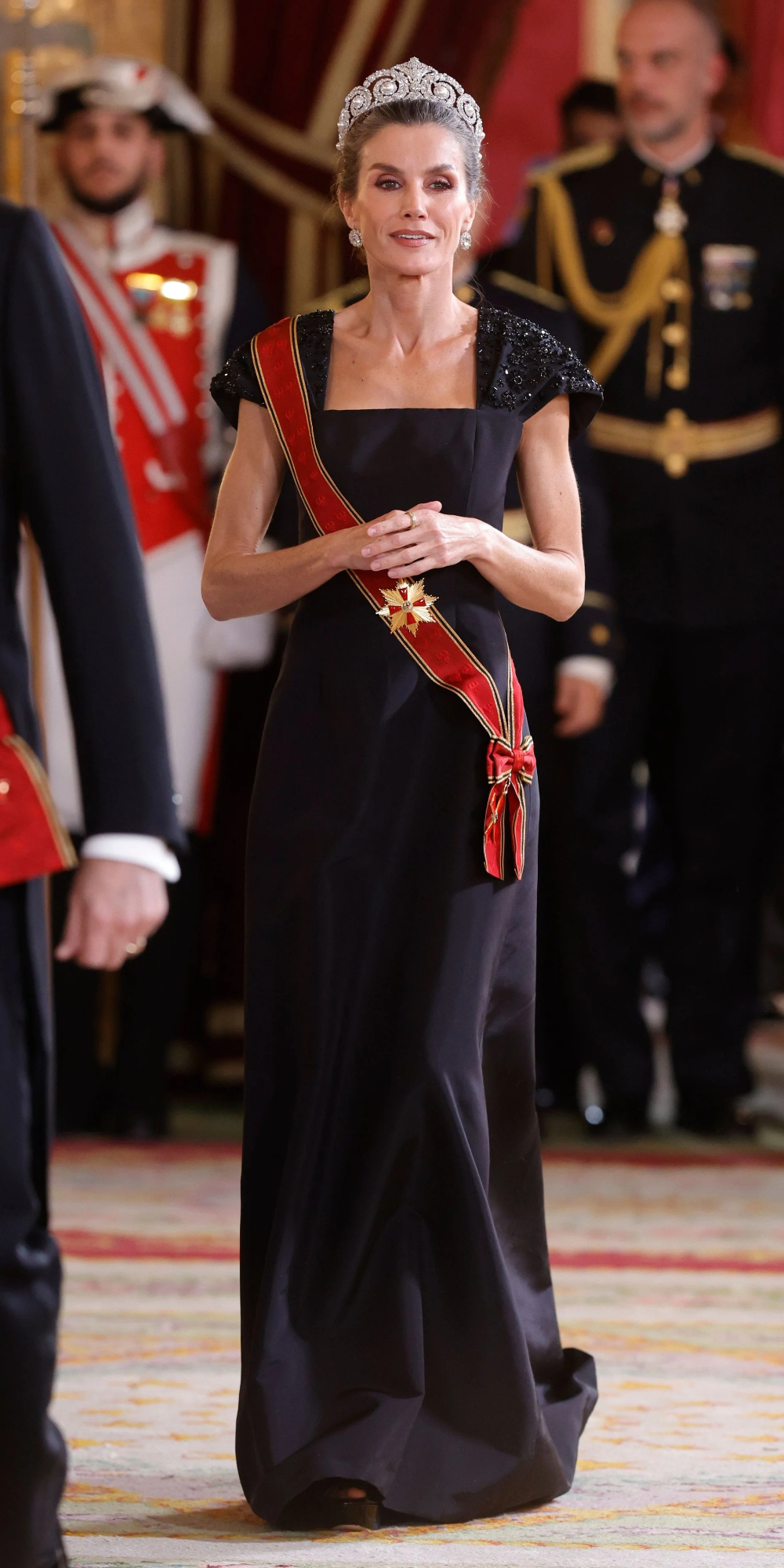 Queen Letizia's style at the gala dinner held in honor of the German president and his wife