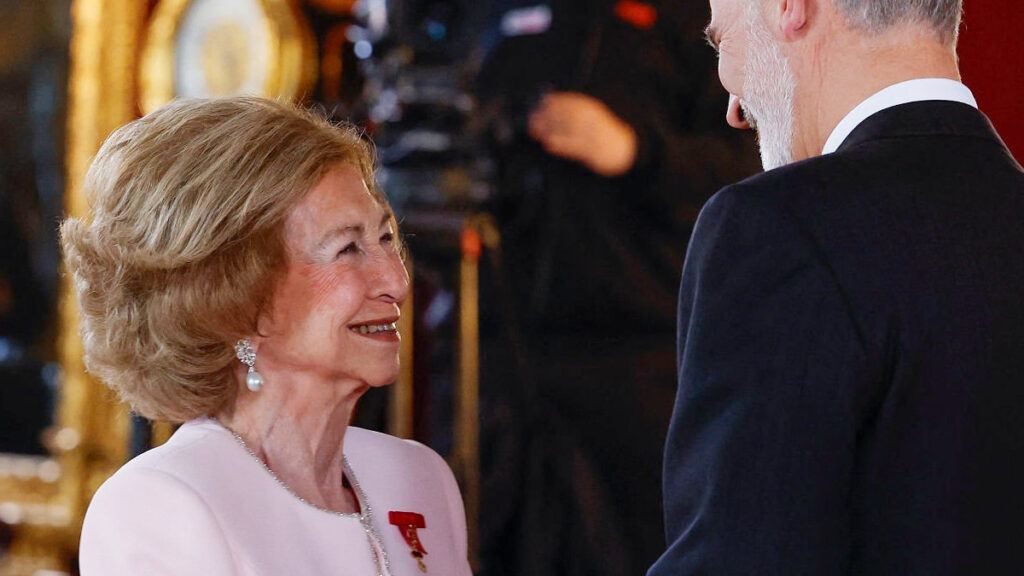 Queen Sofia Receives Golden Fleece