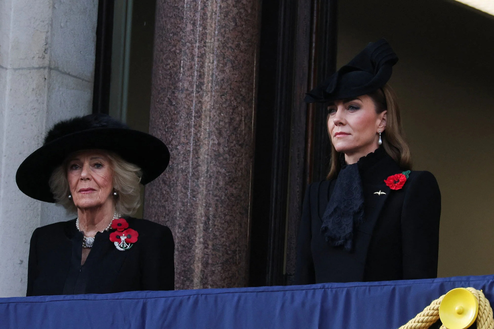 King Charles and the Royal Family Lead a Moving Remembrance Sunday Tribute in London Queen Camilla and Kate Middleton at the Remembrance Sunday tribute
