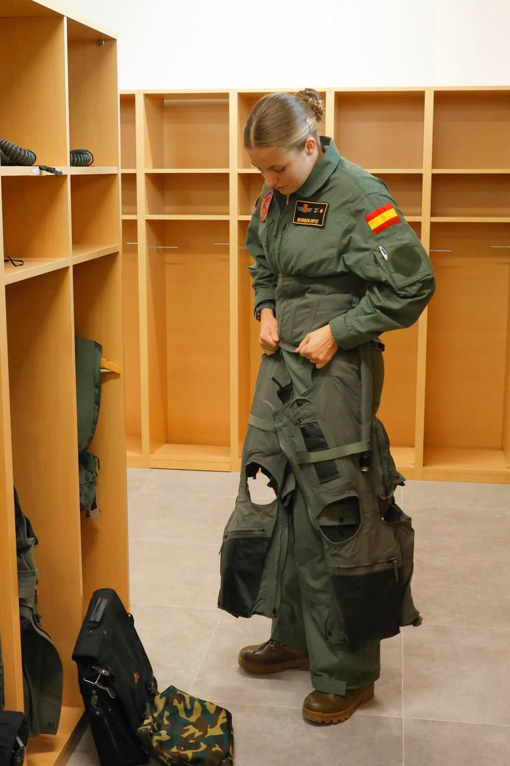 In Pictures: Princess Leonor's First Flight in the Pilatus PC-21 Aircraft Princess Leonor's First Solo Flight Images Released