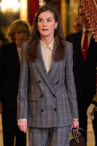 Queen Letizia’s Style: Gray Suit with Double-Breasted Jacket and Loafers Queen Letizia's Style at the Palace: Gray Suit by Hugo Boss