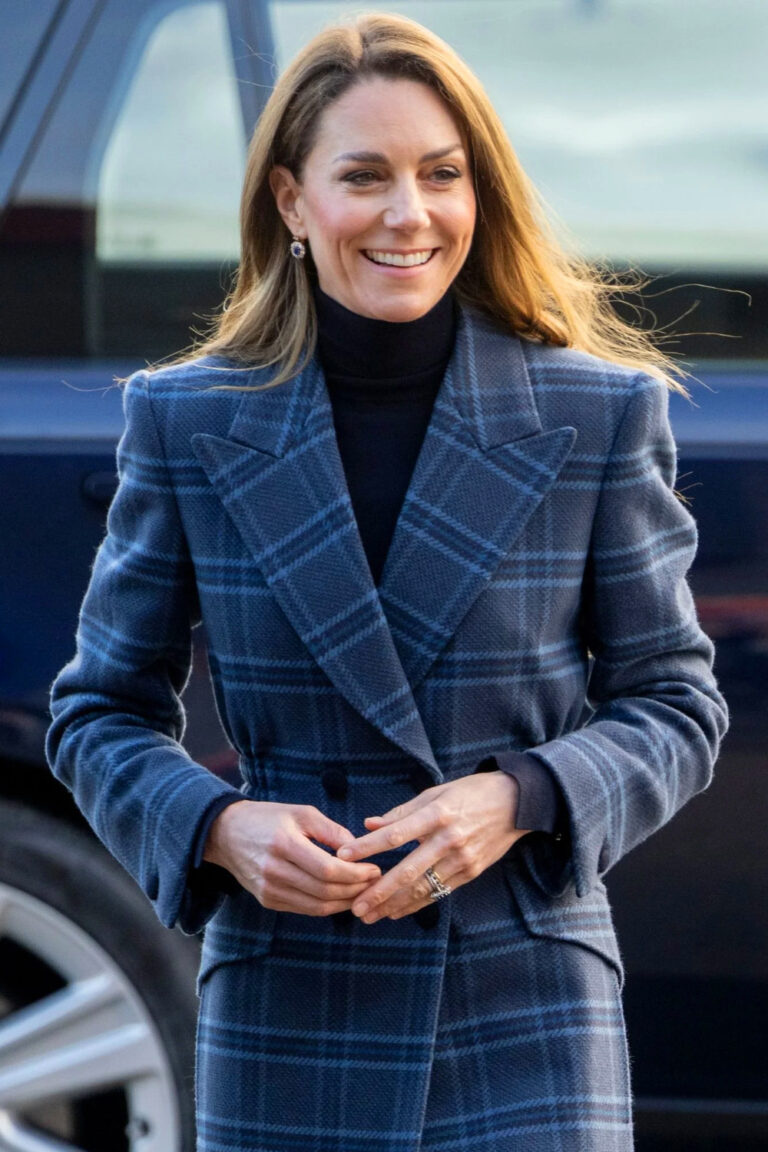 Kate Middleton’s Scottish Look: Blending luxury and Tradition in Stirling Kate Middleton's Scottish Style