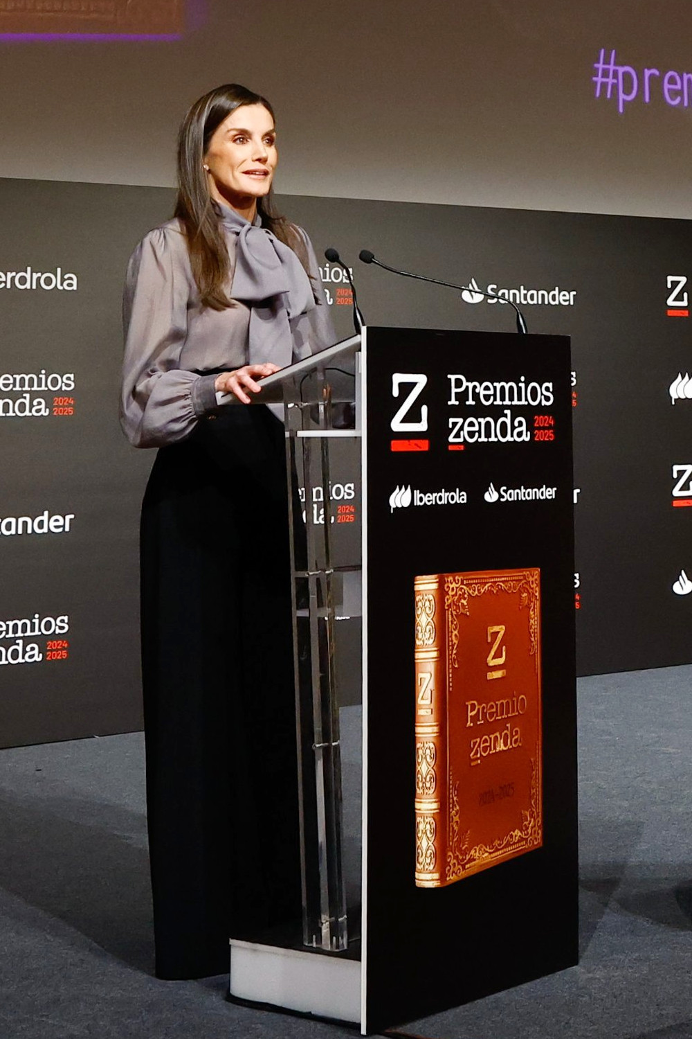 Queen Letizia Recycles Hugo Boss Blouse for Zenda Awards Queen Letizia's Style at the Zenda Awards