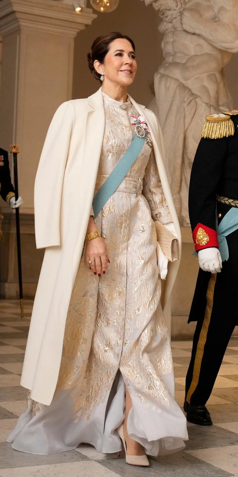 What Did Queen Mary Wear to the 2026 New Year's Reception? Queen Mary's Style at the 2026 New Year Reception