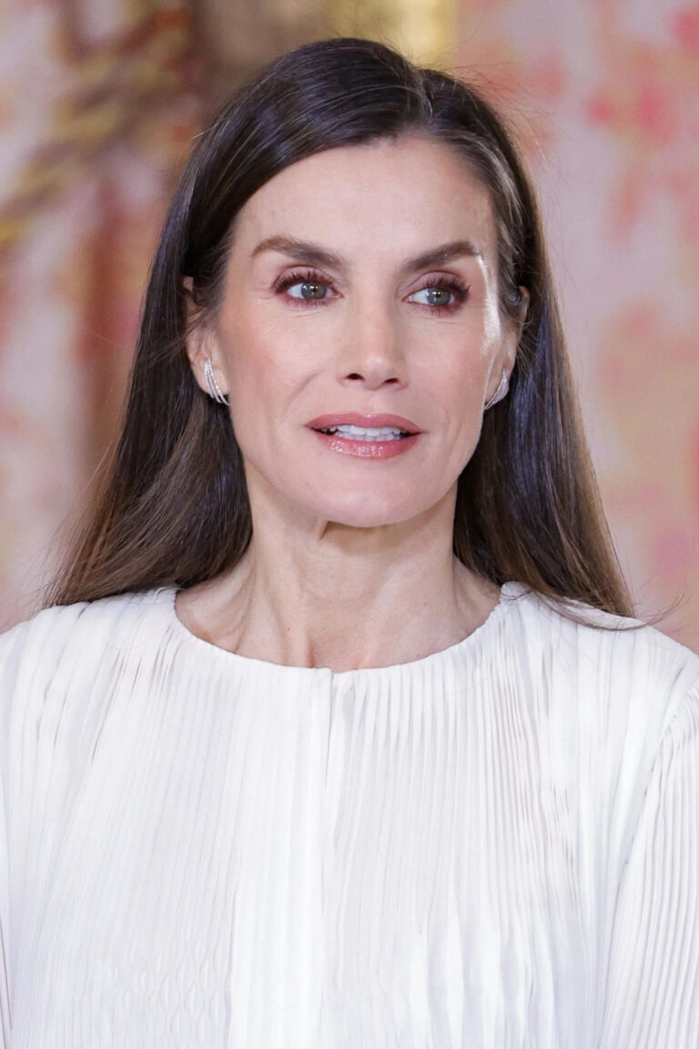 What Did Queen Letizia Wear to the 2026 Military Easter? Queen Letizia's Style at the 2026 Military Easter Parade