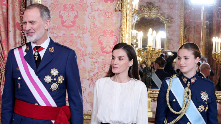 What is Princess Leonor’s Relationship with Her Parents Really Like? What is Princess Leonor's Relationship With Her Parents Like