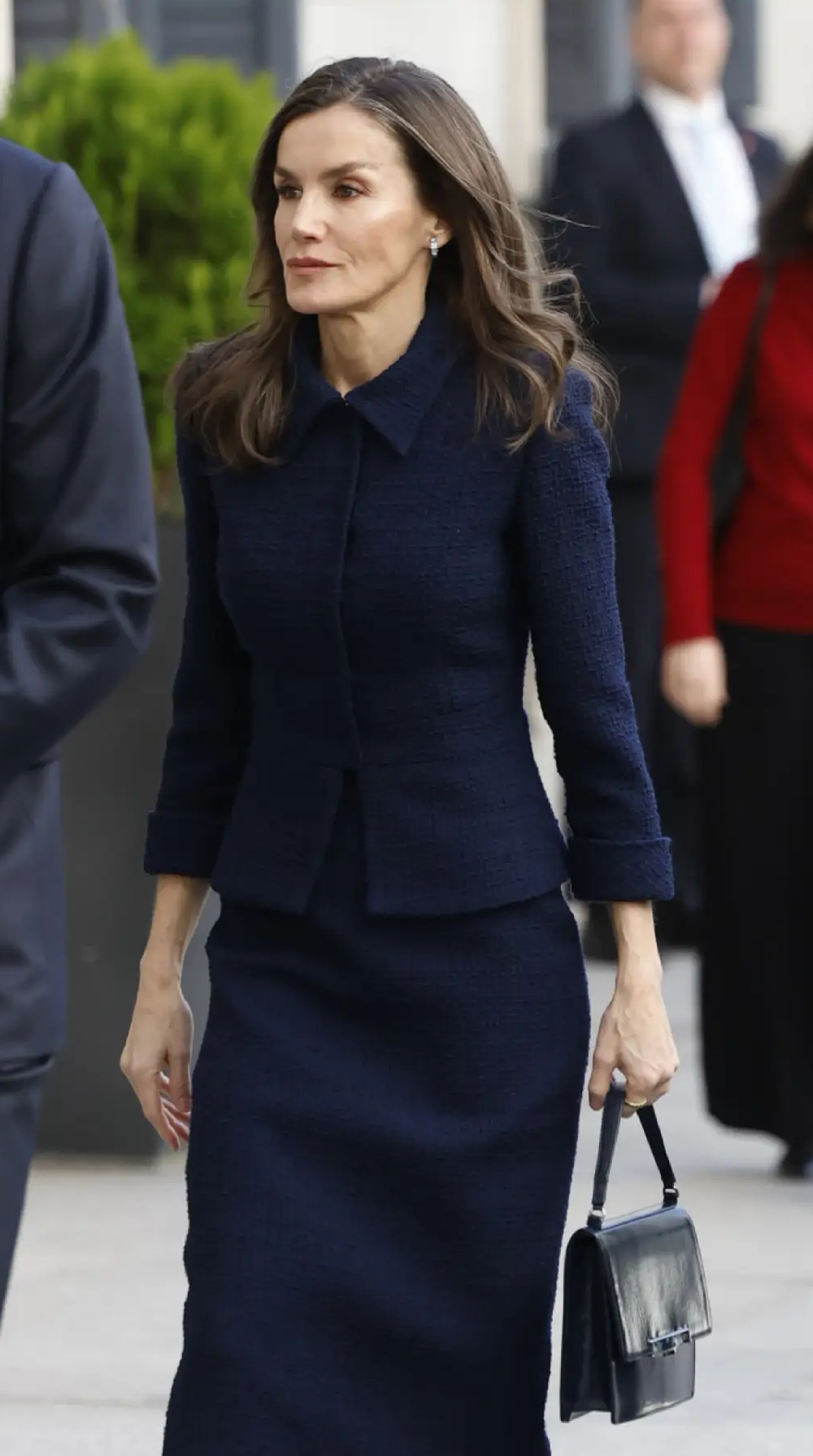 Queen Letizia's Navy Suit: A Calculated Royal Fashion Choice Queen Letizia's Constitution Day Look.