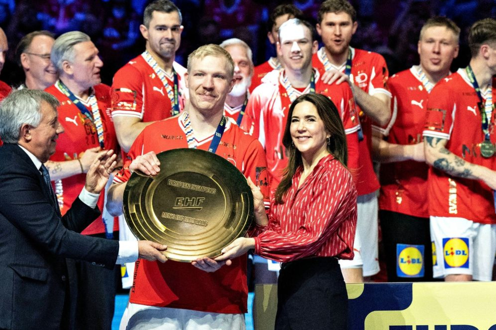 Queen Mary Celebrates Denmark's Handball Victory Queen Mary Celebrates Denmark's Handball Victory