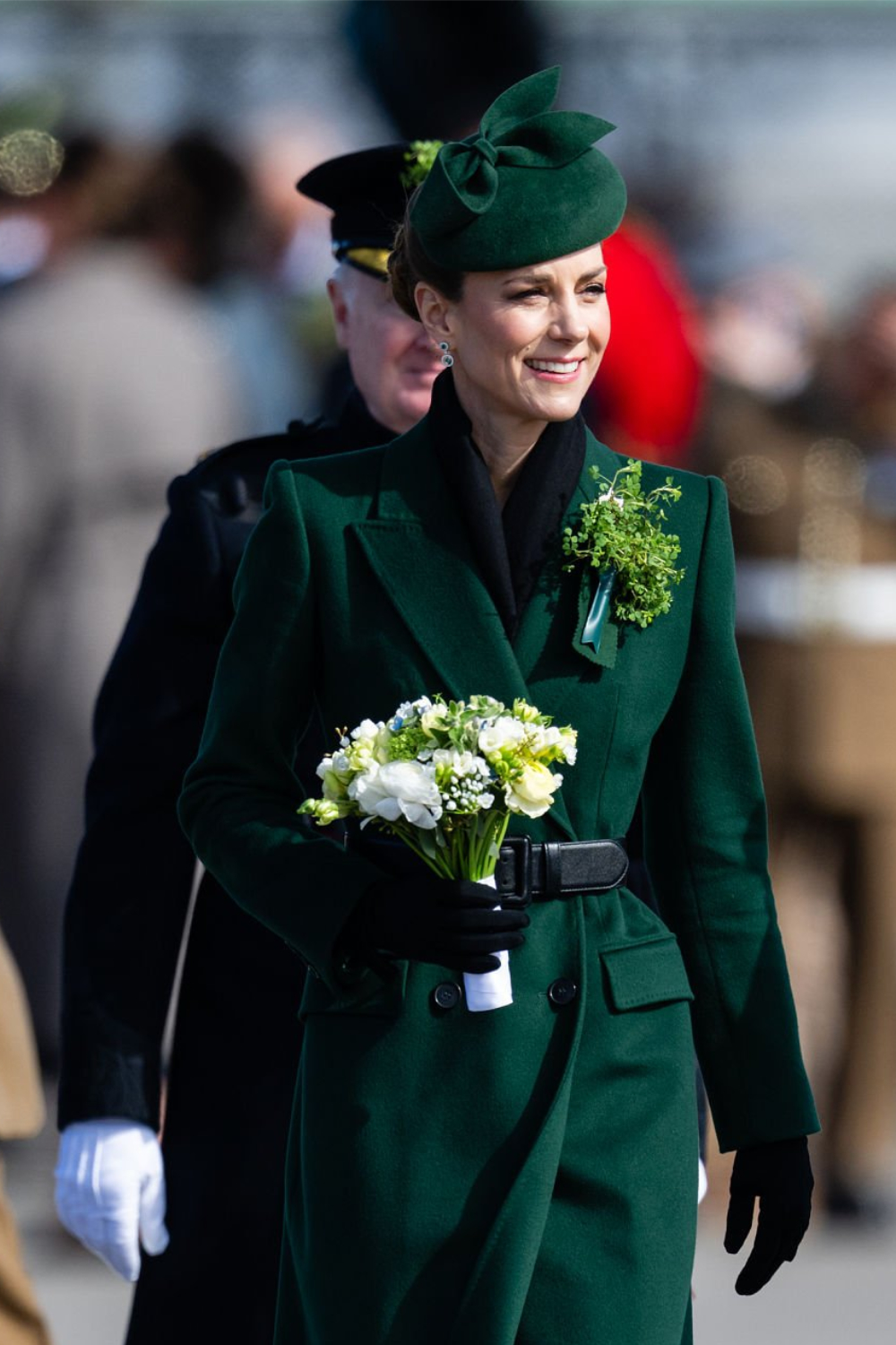 Princess Kate's St. Patrick's Day 2026 Look: A Reworn McQueen Coat And a New Black Belt Princess Kate rewore her Alexander McQueen coat for St. Patrick's Day 2026