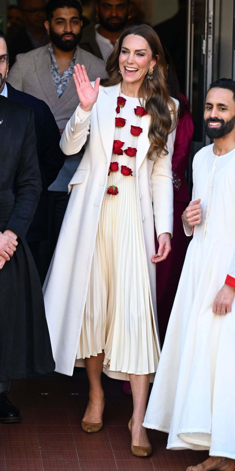 Princess Kate's All-White Leicester Look Was No Accident Kate Middleton's White Outfit in Leicester