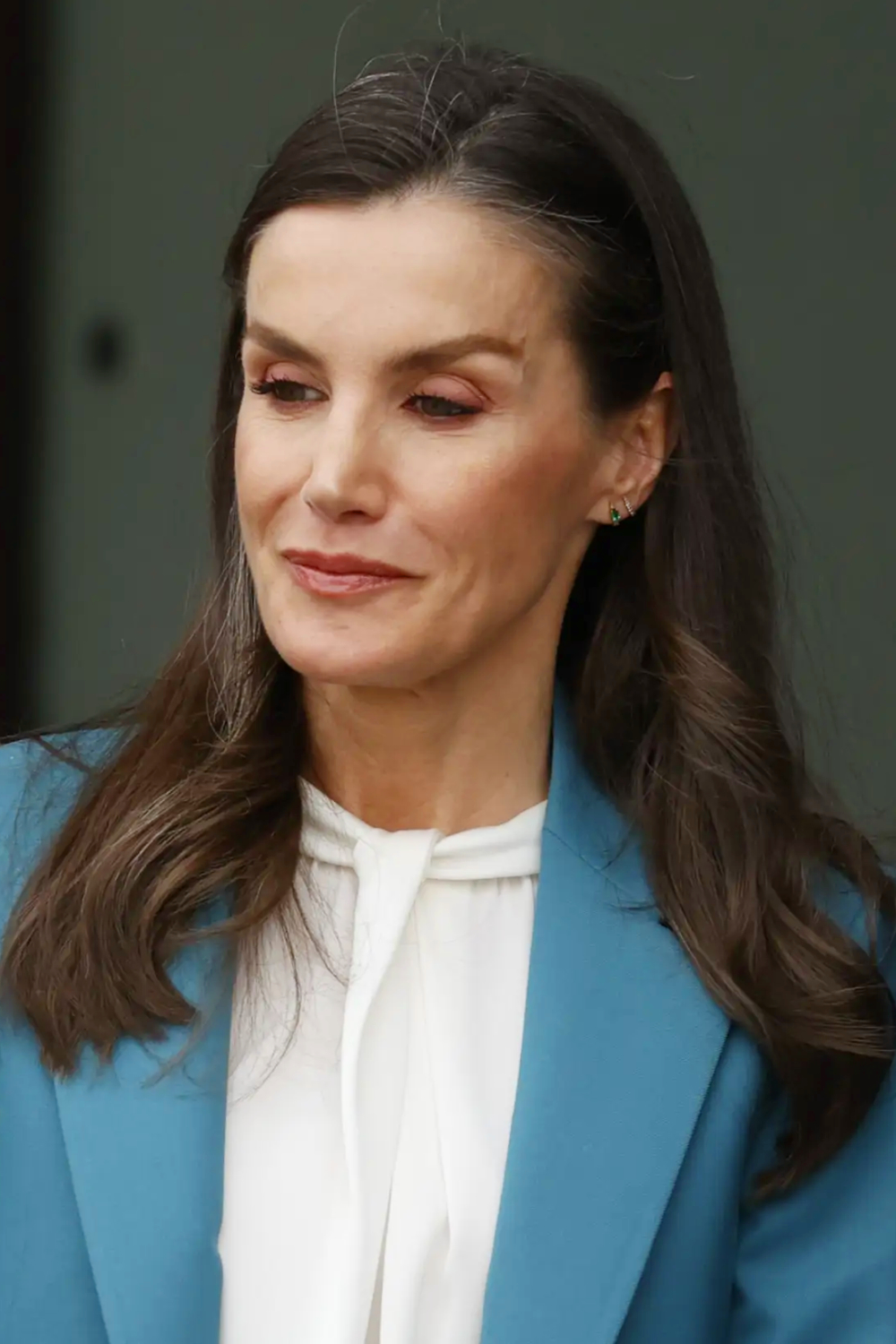 Queen Letizia's Castellón Look: Turquoise Carolina Herrera Suit Queen Letizia of Spain