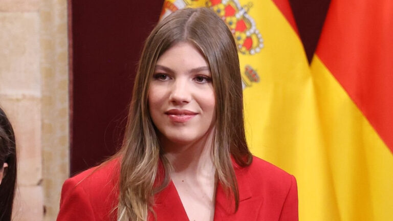 Why Infanta Sofia Hasn’t Spoken Publicly Yet: The Moment the Crown Is Waiting For Why Infanta Sofía Hasn't Given a Public Speech Yet