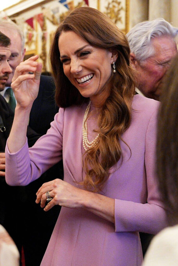 Kate Middleton Wears Queen Elizabeth's Engagement Necklace