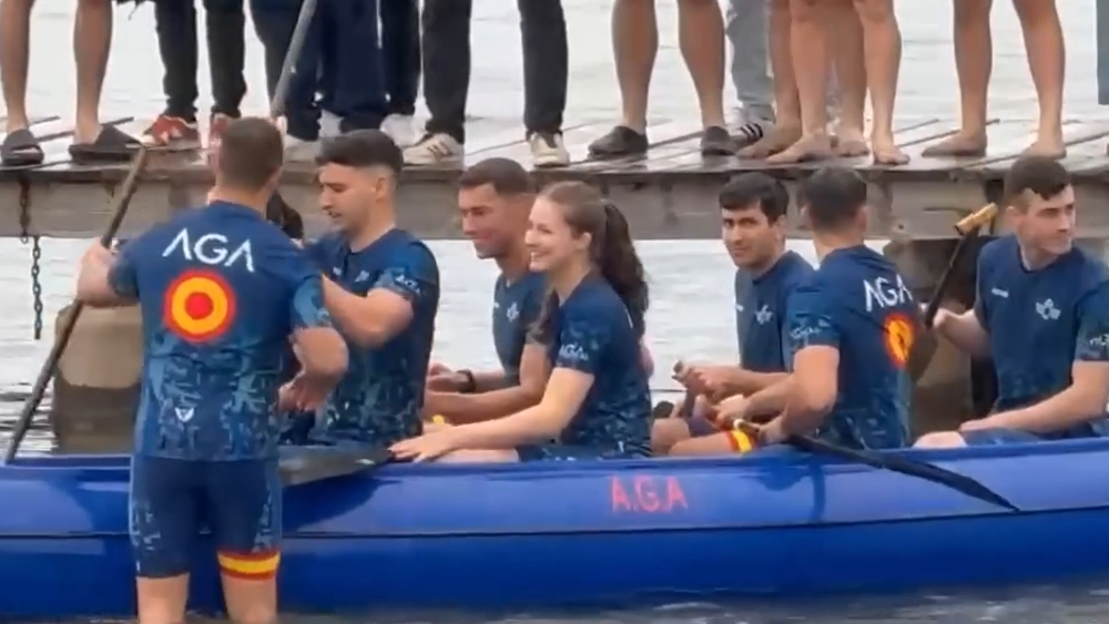 Princess Leonor Spotted at Interuniversity Canoeing Competition Princess Leonor Competes in Canoeing Regatta