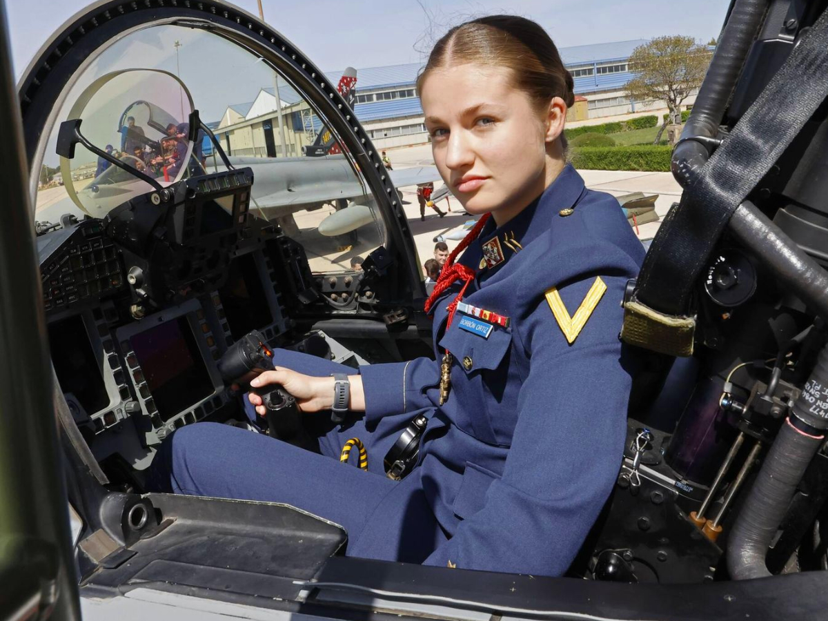 Future Queen Takes Flight: Princess Leonor Pilots F-5 Jet as She Wraps Up Military Training Princess Leonor's F-5 Flight and Eurofighter Base Visit