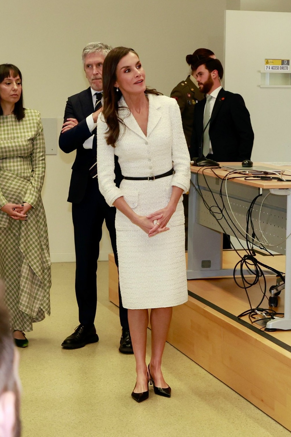 Queen Letizia Rewears a Nearly Decade-Old Felipe Varela Tweed Dress Queen Letizia Rewears a Nearly Decade-Old Felipe Varela Tweed Dress