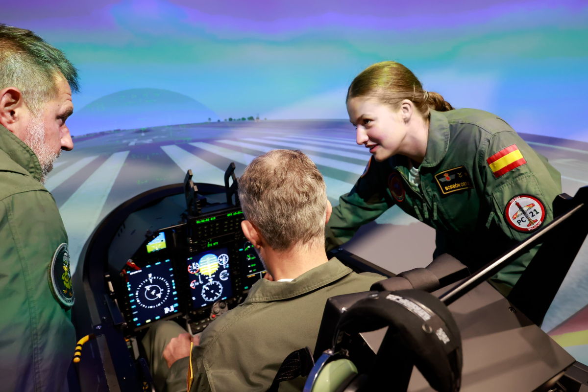 Princess Leonor and King Felipe Unite in Symbolic Flight Ahead of Her Military Graduation Princess Leonor and King Felipe at the San Javier Air Force Academy. (CasaReal)