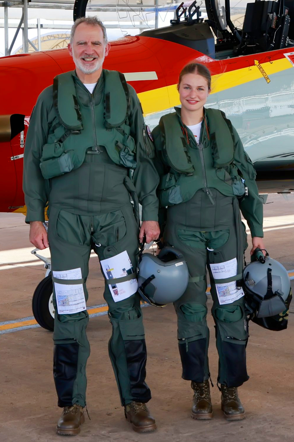 Princess Leonor and King Felipe Unite in Symbolic Flight Ahead of Her Military Graduation Princess Leonor and King Felipe at the San Javier Air Force Academy. (CasaReal)