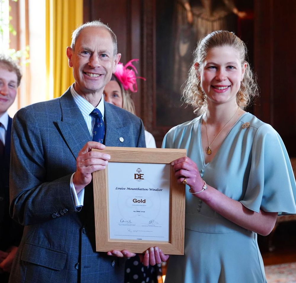Why did Lady Louise Receive the Duke of Edinburgh's Gold Award? Lady Louise Mountbatten-Windsor received the Duke of Edinburgh's Gold Award