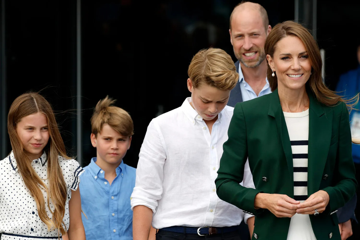 The Wales Family Charms Crowds During a Relaxed Day at the Commonwealth Games The Wales Family at the Commonwealth Games in Glasgow