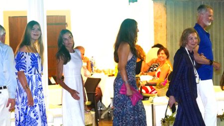 Spanish Royals Gather for Summer Dinner in Mallorca Spanish Royals Gather for Summer Dinner in Mallorca