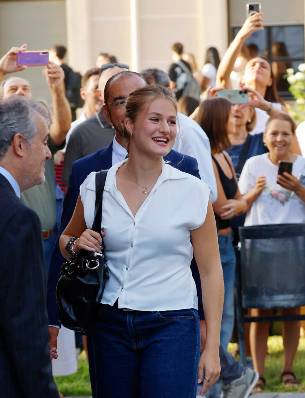 Princess Leonor Faces a New Challenge at University Princess Leonor begins university at Carlos III