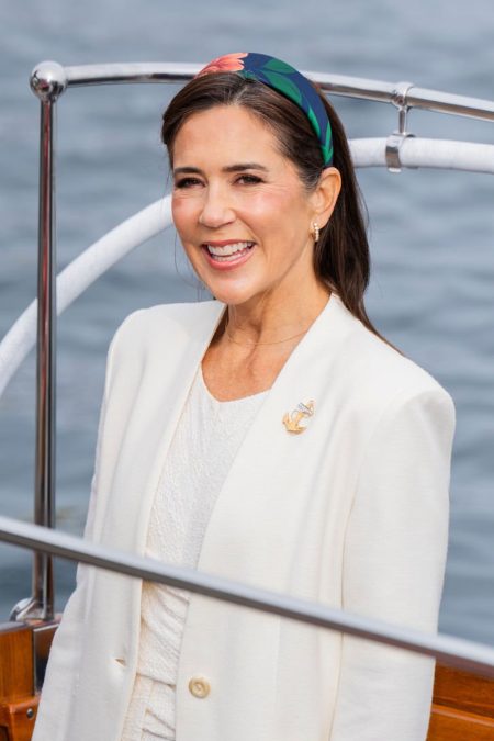 Queen Mary Gives Her Copenhagen Look a Chic Nautical Touch Queen Mary's Style at the Dannebrog's disembarks