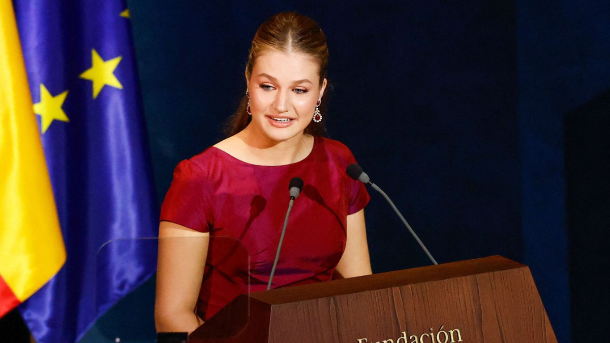 Princess Leonor Delivers a Powerful Speech in Oviedo Leonor's Speech at the Princess of Asturias Awards